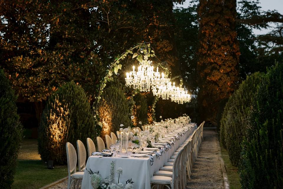 Dinner set sul viale