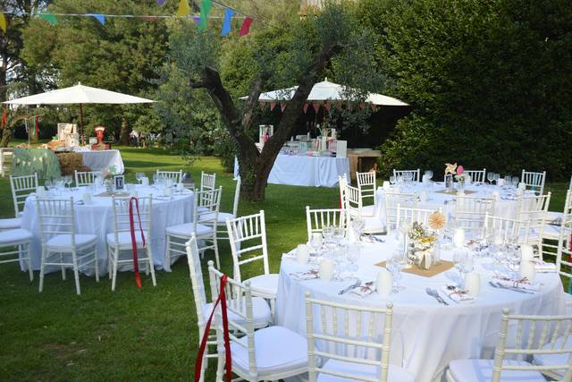 Confettata - Servizi - Tenuta dell'Olmo - Events location e matrimoni