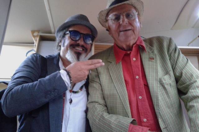 Con renzo arbore