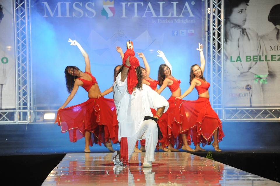 La pizzica a miss italia