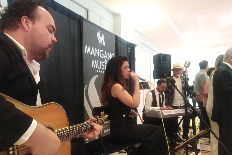 Mangano Music For Wedding