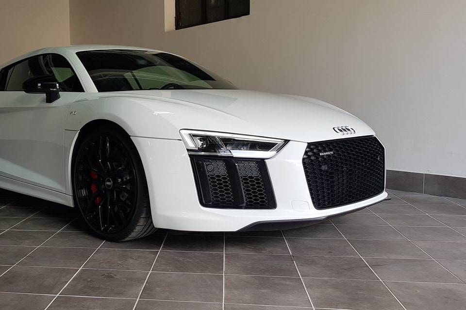 Audi R8