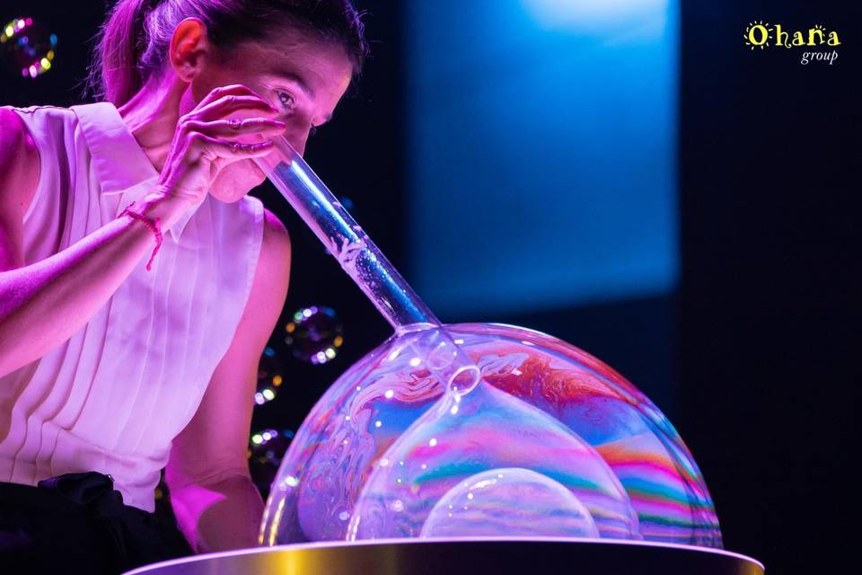 Bubble show