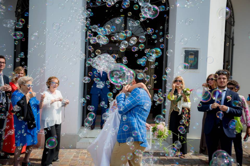 Divieto di lancio di coriandoli per matrimoni a Matera