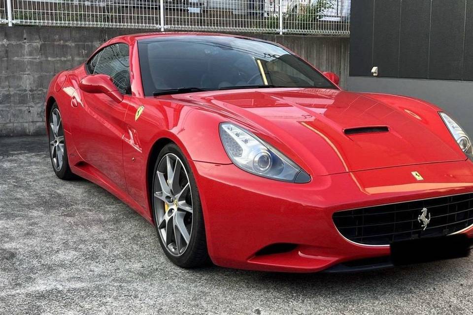 Ferrari California