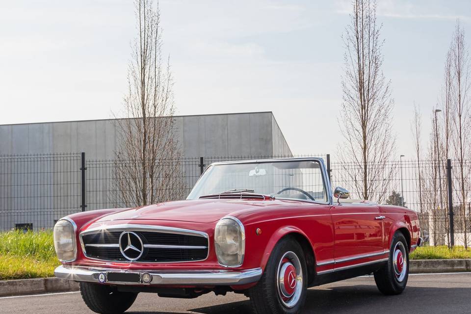 Mercedes Benz 230 SL