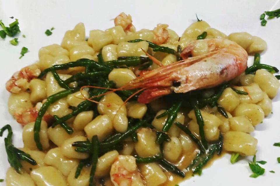 Gnocchi con salicornia e gambe