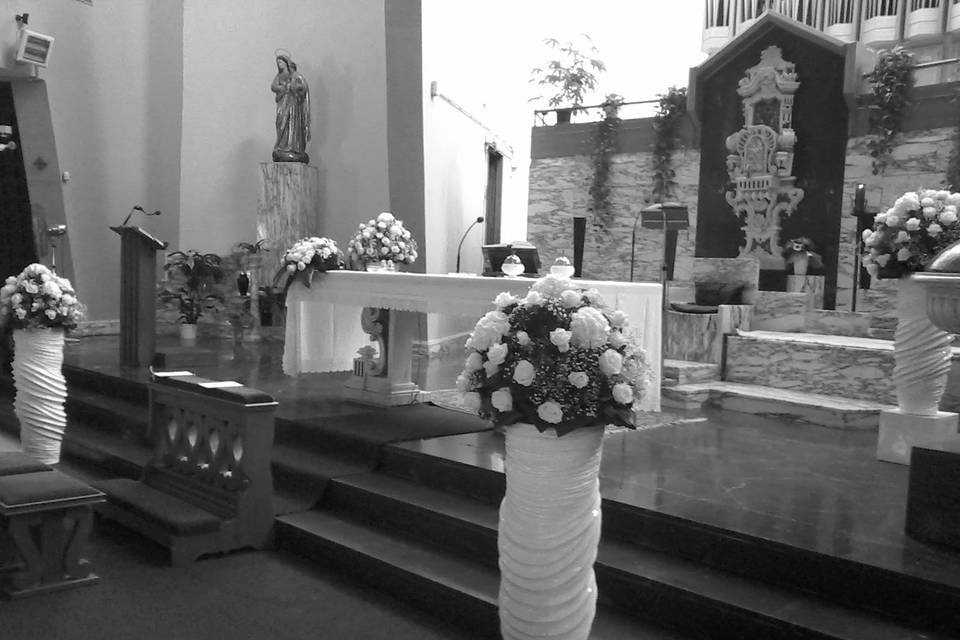 Wedding chiesa altare