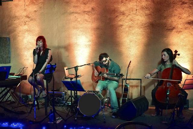 Band-Luci 2