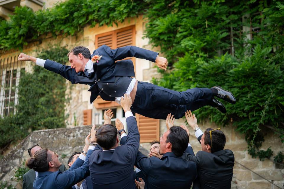 Matrimonio-sposo-festa