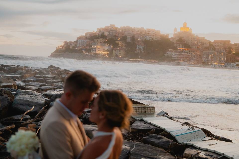 Matrimonio-sposi-tramonto-mare