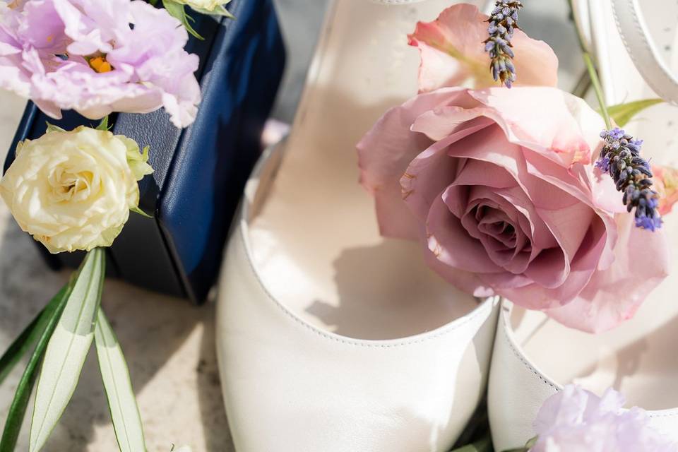 Matrimonio-scarpe-fedi