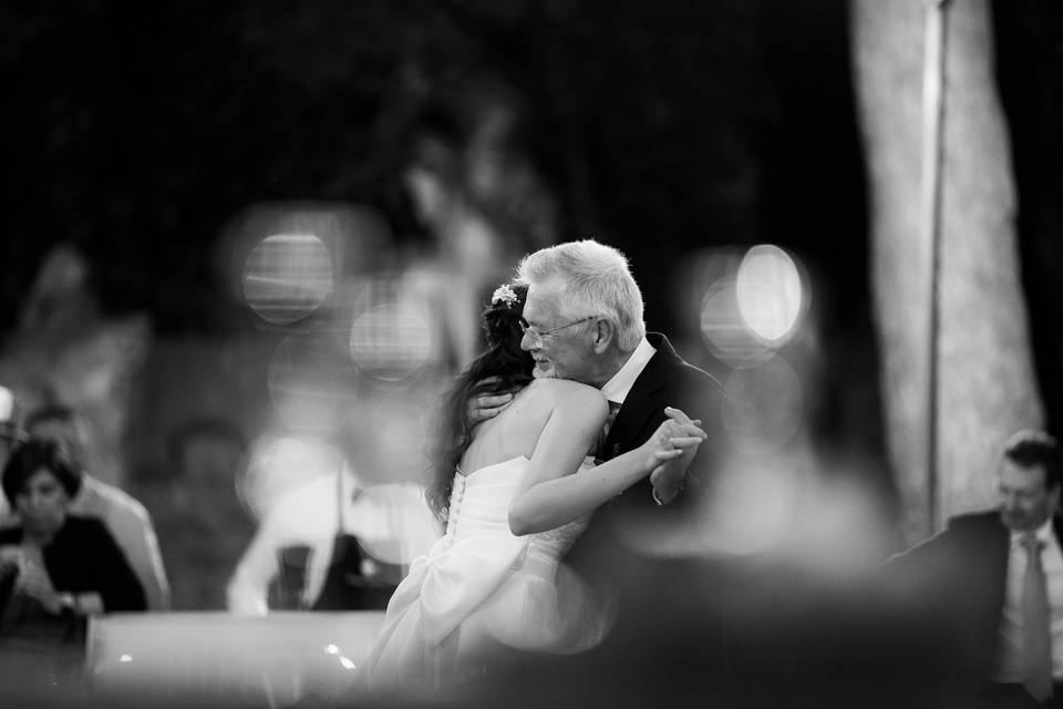 Matrimonio-sposi-ballo