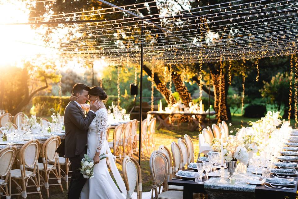 Matrimonio-luci-sposi-tramonto