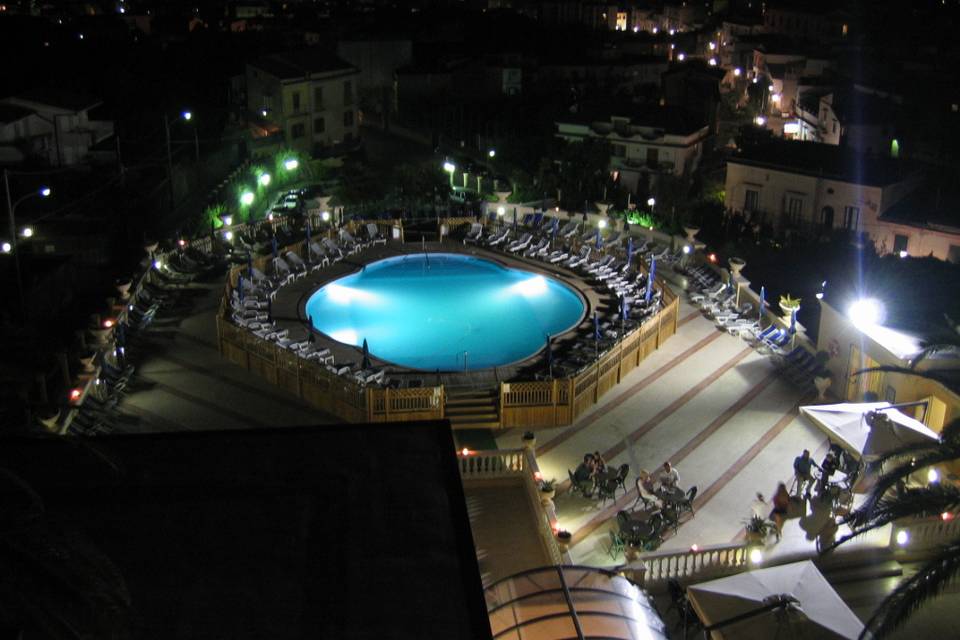 Terrazza panoramica e piscina