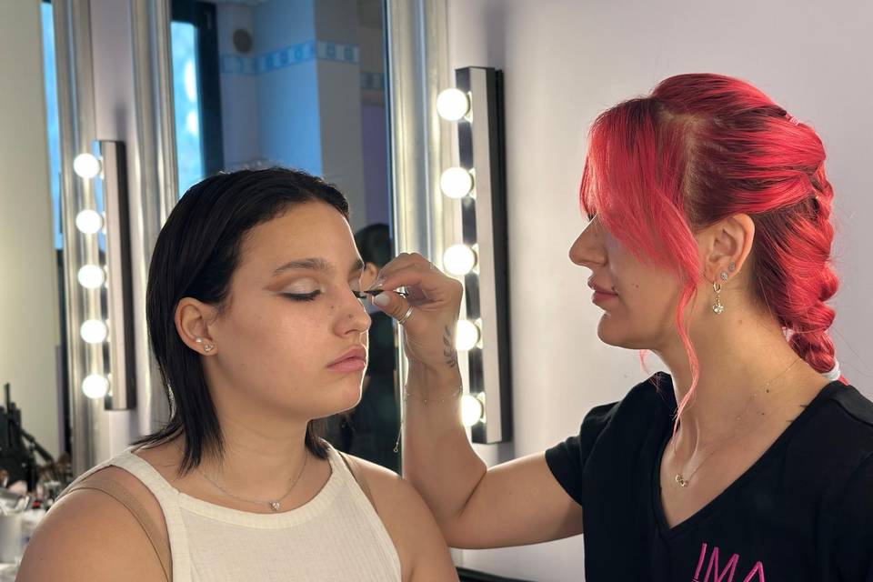 Lavoro con pennelli sottili