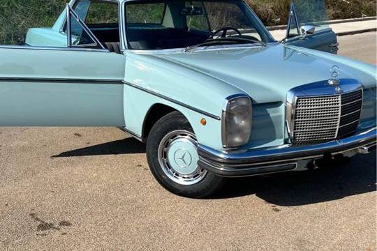 Mercedes benz coupe 1972