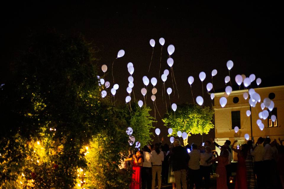 Il volo dei palloncini