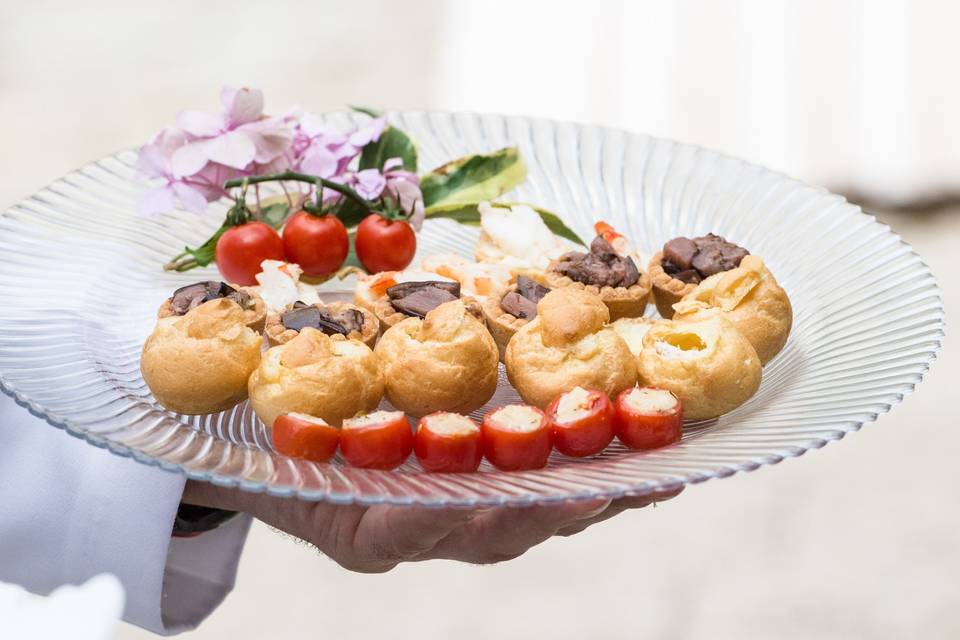Finger food.