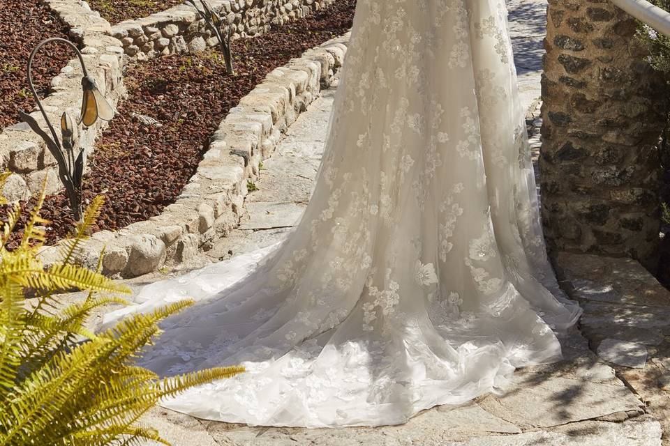 Mori Lee