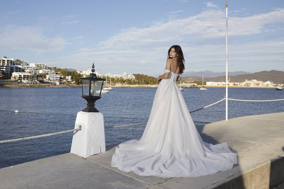 Mori Lee