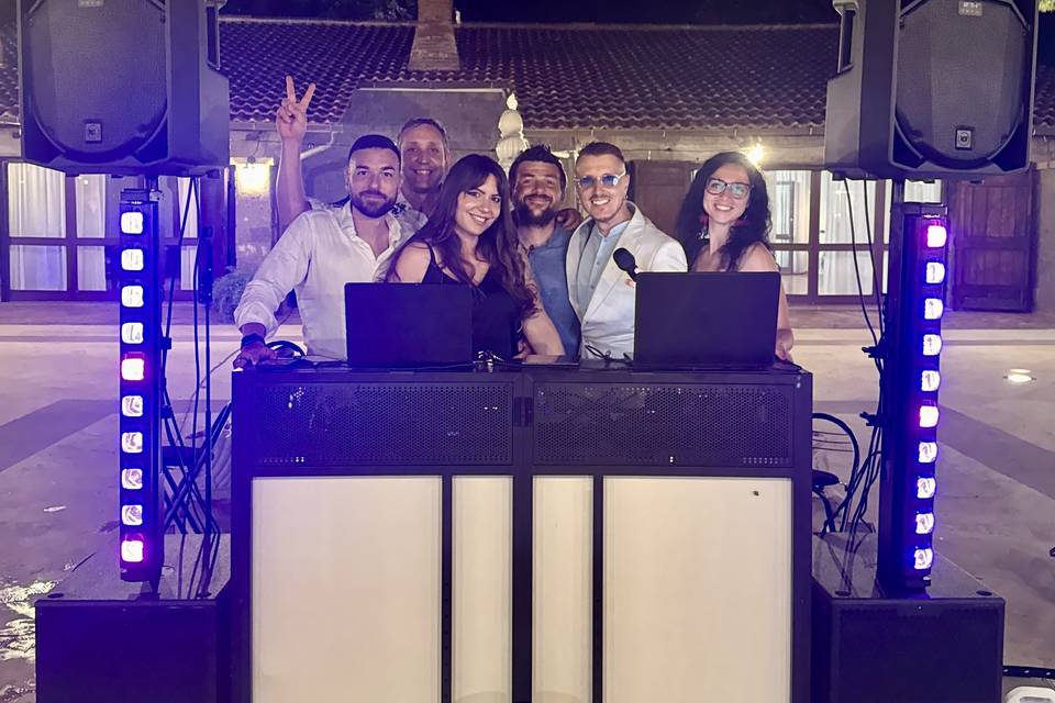 MrJack and Friends