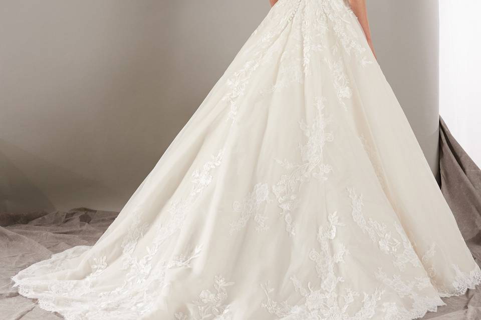 Pronovias