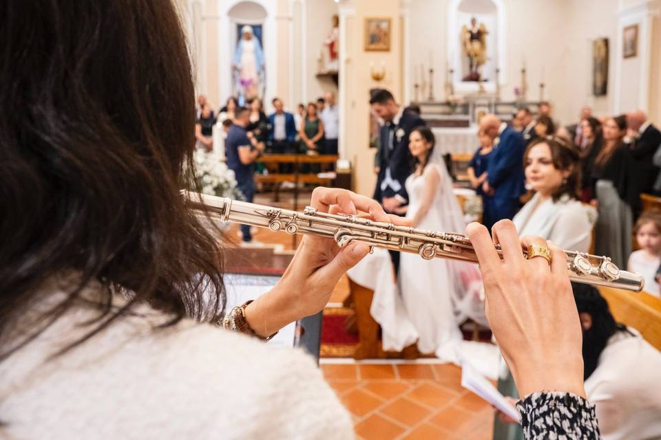 Cerimonia religiosa in trio