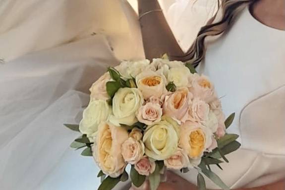 Bouquet sposa colori tenui