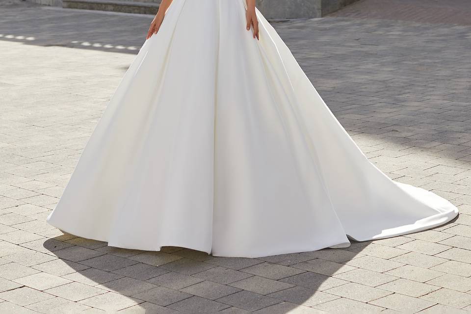 Pronovias