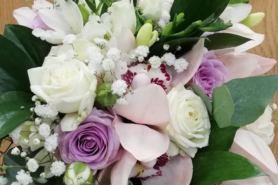 Bouquet bianco e lilla