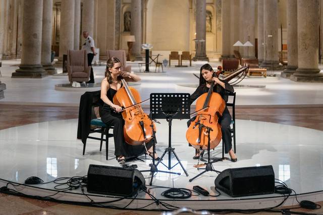 Musica per cena, Volumnia