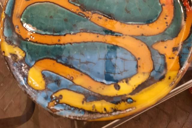 Piatto in ceramica