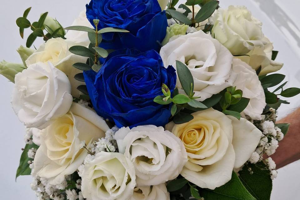 Con la rosa blu