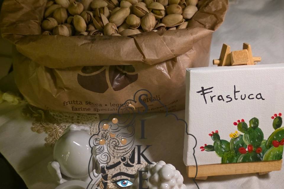 Sikelia box