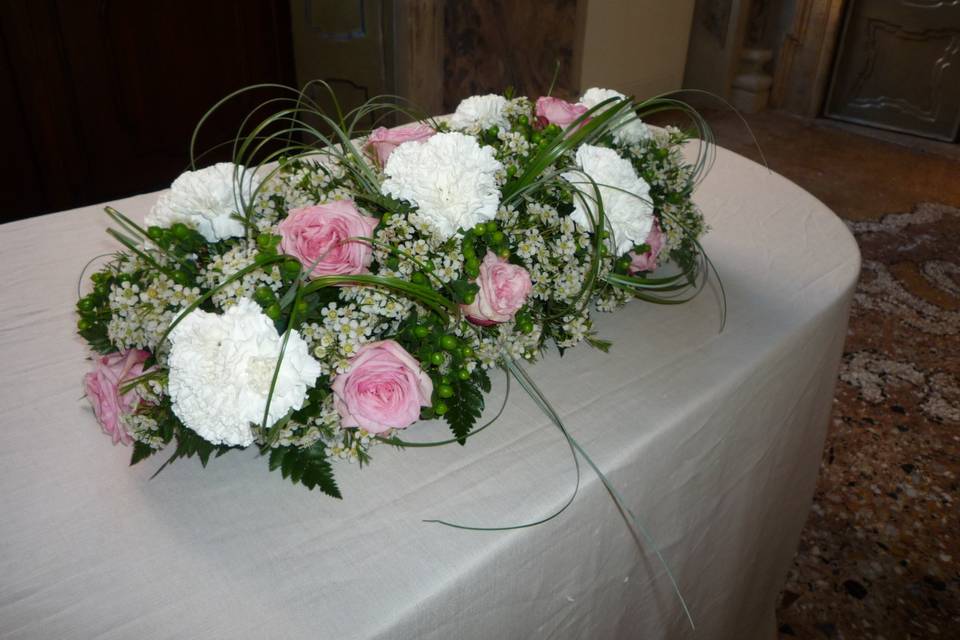 Bouquet rose iperico garofani
