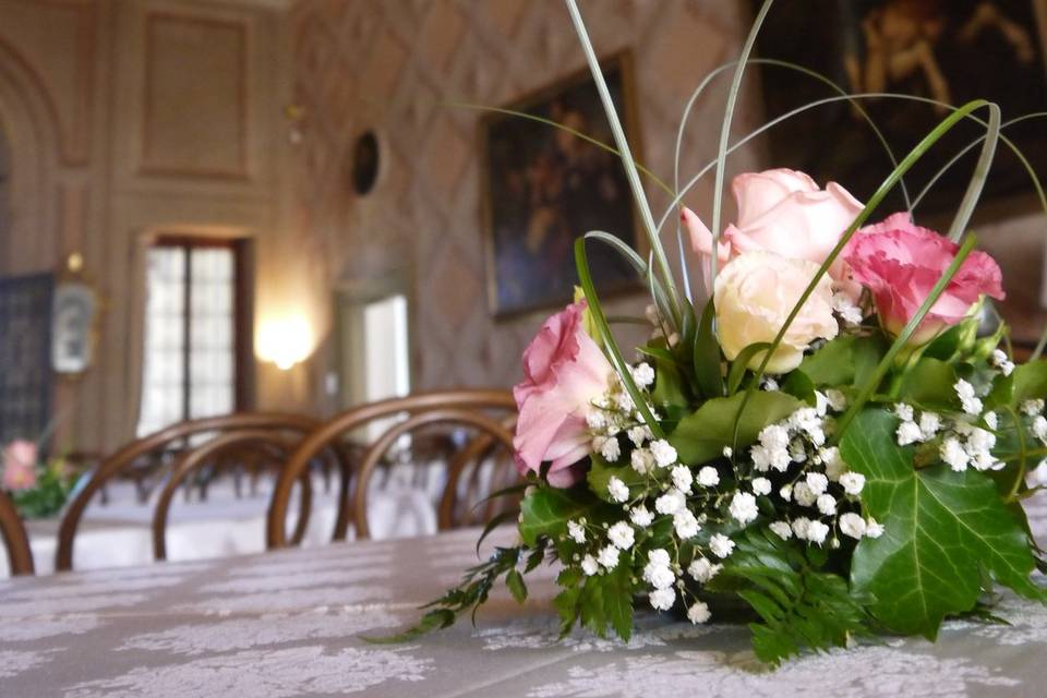 Centrotavola rose e lisianthus