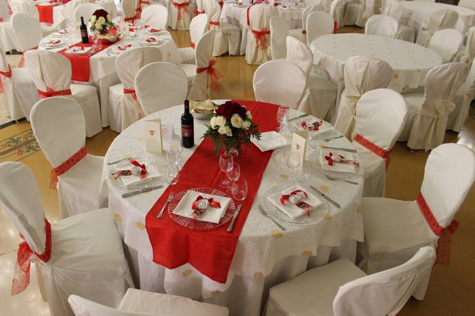 Sala Wedding Red