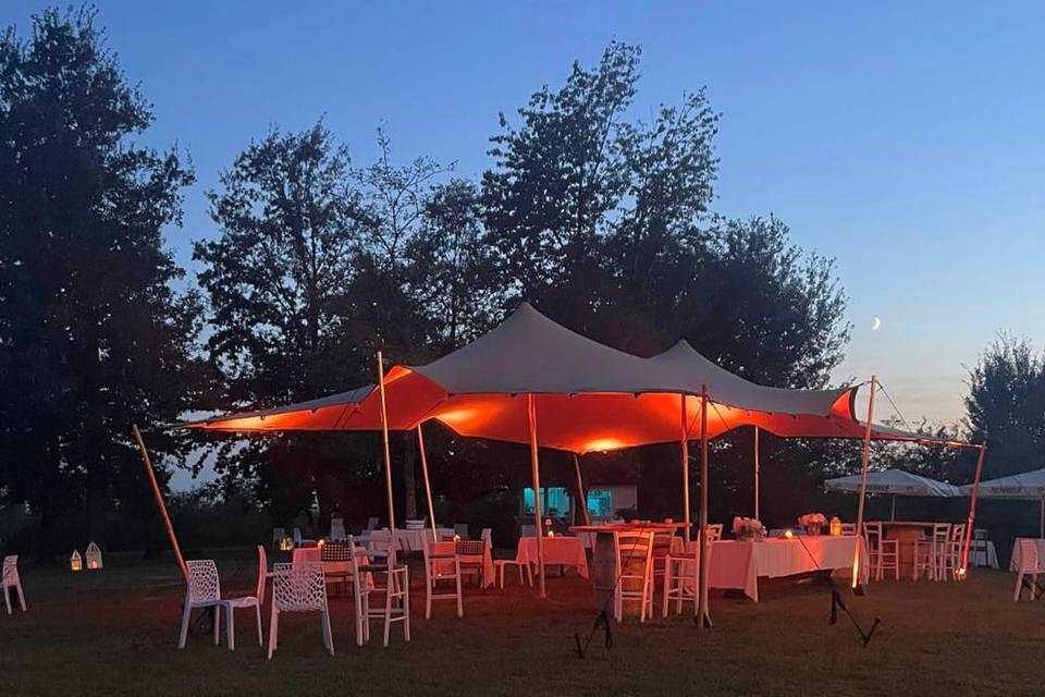 Cosy evening under Toptent