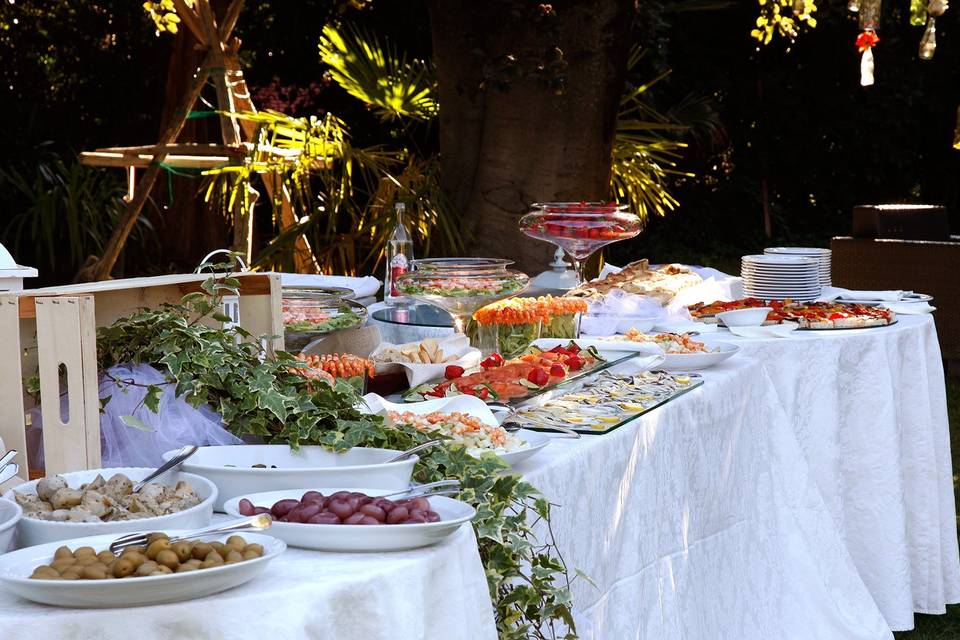 Aperitivo in giardino