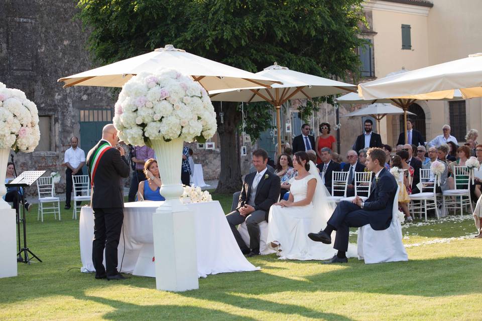 Aperitivo in giardino