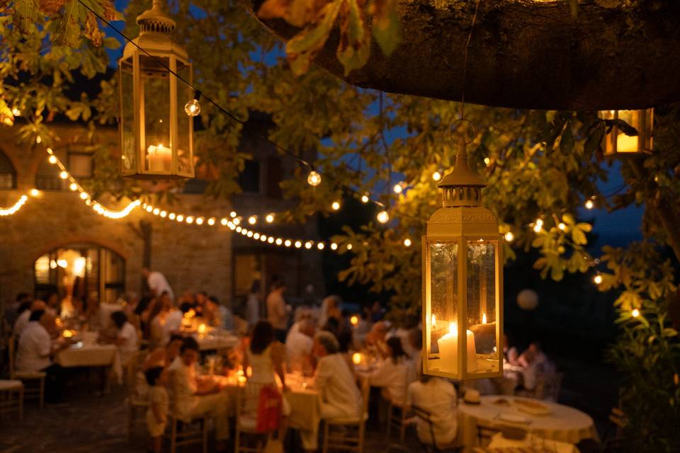 Lamps on trees