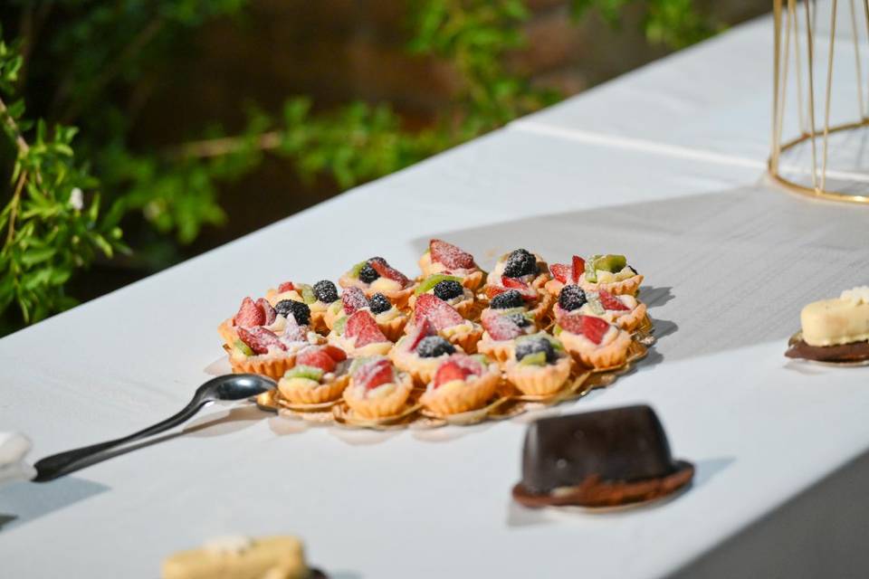 BUFFET FRUTTA/DOLCI