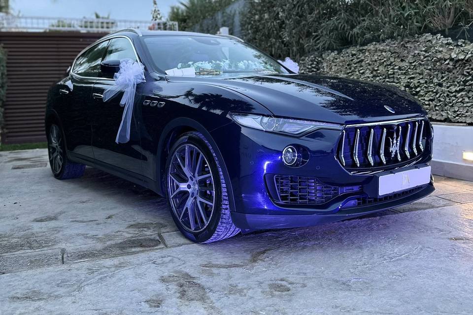 Maserati Levante Blu