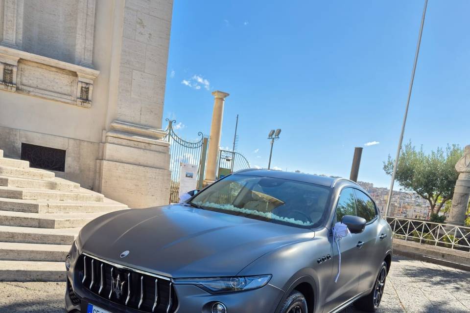 Maserati Levante Grigio