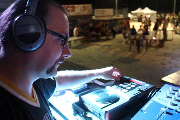 Dj-set manifestazione estiva