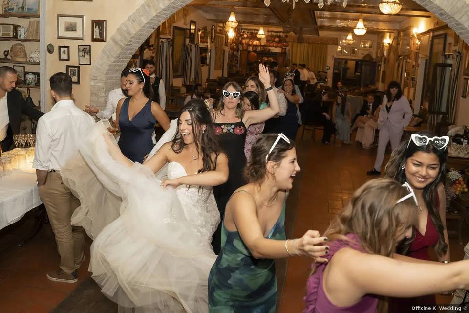 Trenino con la sposa