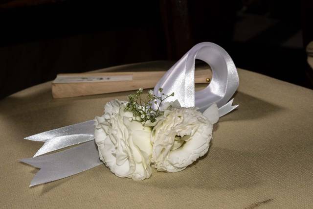 Corsage di Lisianthus