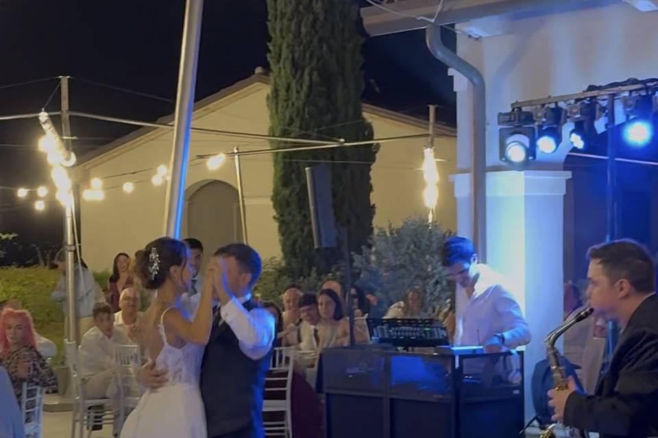 Wedding ballo sposi