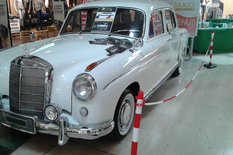 Mercedes ponton 220 anni '50